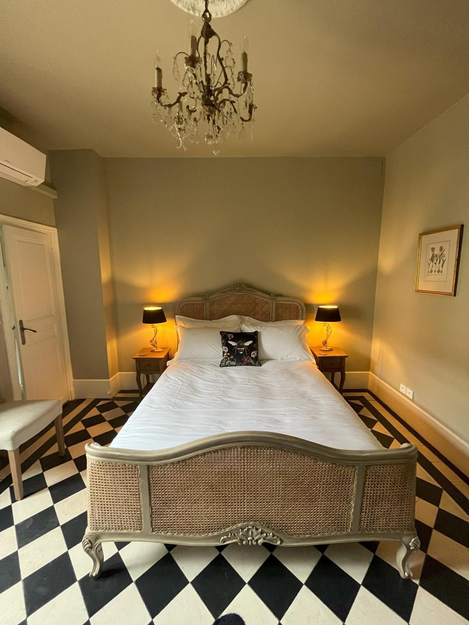 Bed and Breakfast Number 8 Meursault Exterior foto